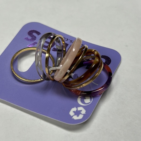 Claire’s Multicolor Ring Size 7. “3 for $20” - Picture 5 of 7